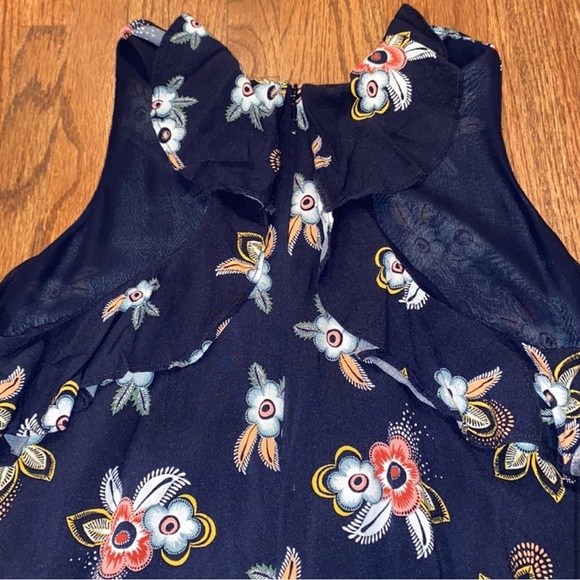 LOFT Floral Romper - Small - Picture 7 of 7